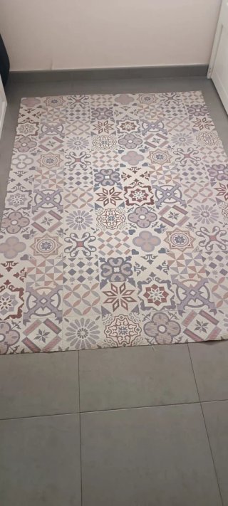 Alfombra con Estampado imitando azulejo hidráulico