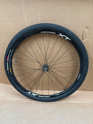 Rueda Delantera 29 Shimano Deore XT(NUEVA)