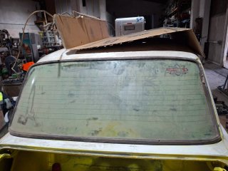 Luna trasera para Seat 124