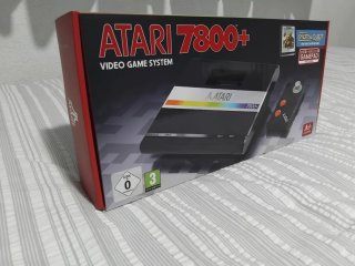 Consola Atari 7800+