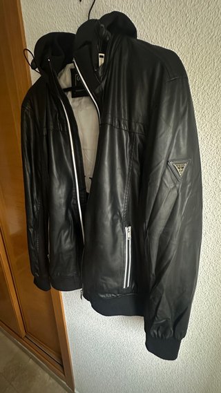 Reversible Guess designed in California (Talla M)