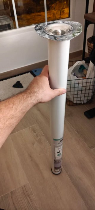 Patas blancas de IKEA para mesa