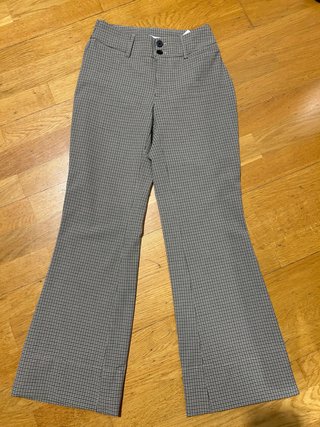 Pantalón de traje Stradivarius cuadros