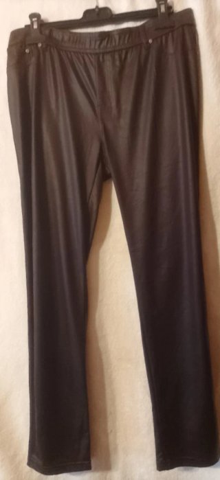 Pantalón marron