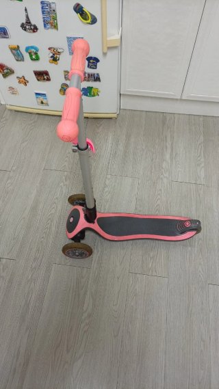 Patinete de 3 Ruedas Rosa con Luces