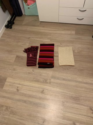 Lote 3 Bufandas Mujer H&M, D&C