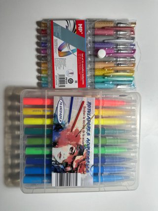 Set de Rotuladores Acuarelables y Bolígrafos