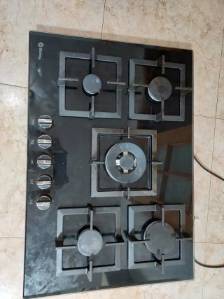 Placa de gas Balay de 5 fuegos
