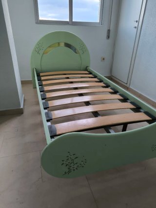 Set de 2 Camas y Escritorio Verde Menta