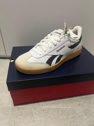 Zapatillas Reebok Blancas y Negras