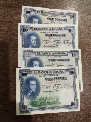 4 Billetes de 100 Pesetas Felipe II