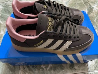 Zapatillas Adidas Spezial Marrón y Rosa