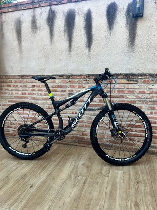 Bicicleta de Montaña Scott Doble Suspensión
