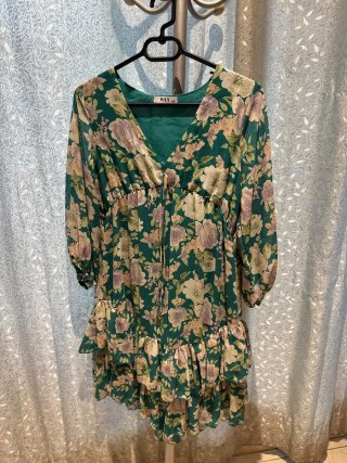 Vestido Verde Estampado Flores M&V nuevo.