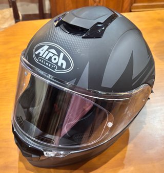 Casco Airoh ST-501