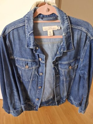 Cazadora vaquera H&M azul talla XL, 15 euros