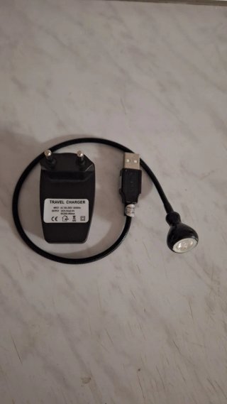 Luz LED USB con Adaptador de Corriente