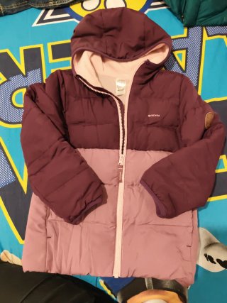 Chaqueta Quechua acolchada-Talla 113-122 cm.