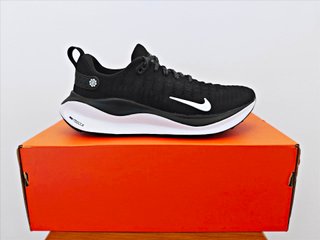 NIKE ReactX INFINITY RUN 4