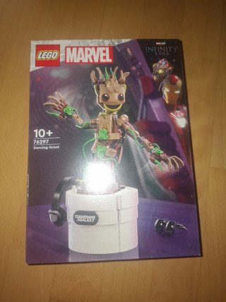 LEGO Marvel Dancing Groot 76297