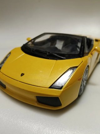 Lamborghini Gallardo 1/18