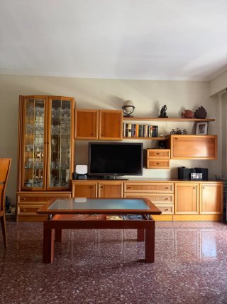 Mueble de Salón, Mesa de Centro y Television 42"