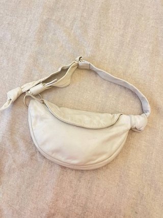 Riñonera Zara de piel