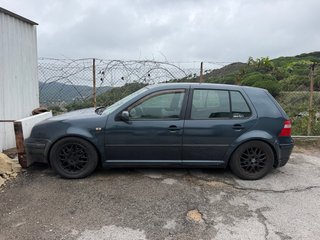 Volkswagen Golf 2000