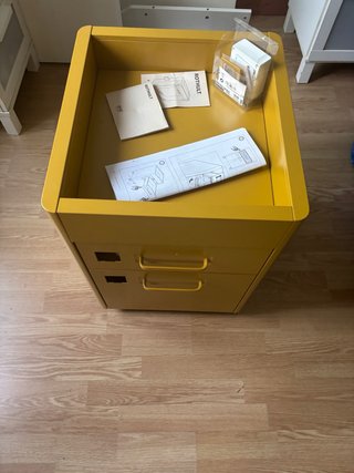 Cajonera IDASEN IKEA + cerradura