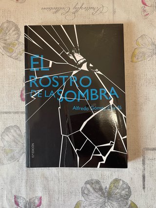 El rostro de la sombra
