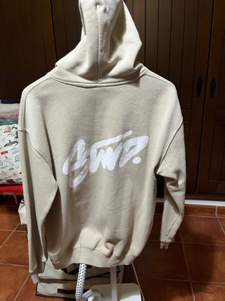 Sudadera con gorro beige