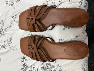 Sandalias Tintoretto Marrones