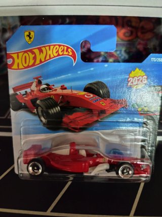 Hot Wheels Ferrari F2004