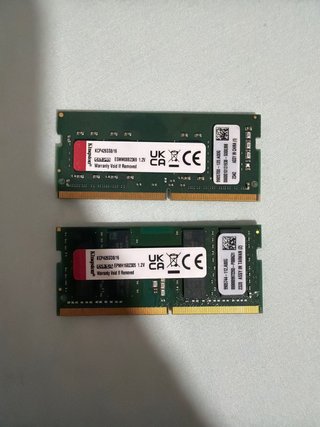 2 Módulos RAM DDR4 Kingston 16GB (32GB Total)