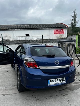Opel Astra H GTC 111Years