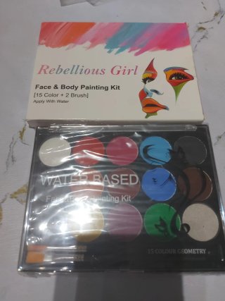 Kit de Maquillaje Facial Rebellious Girl
