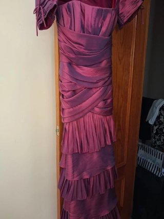 Vestido de fiesta largo fucsia y morado
