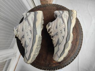 Zapatillas Asics sin estrenar