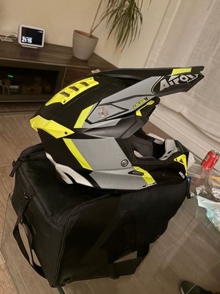 Casco Motocross Airoh Aviator 3 G