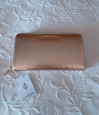 Cartera de mano color oro rosa Stradivarius nueva