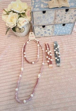 Conjunto Collar y Pulseras Mujer