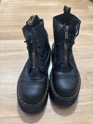 Botas tipo Dr. Martens Plataforma Negras