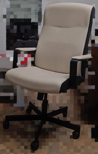 Silla de escritorio Ikea beige