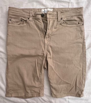 Pantalón corto beige Springfield