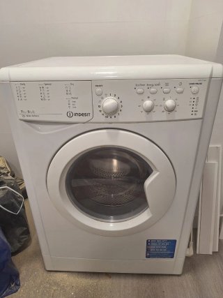 Lavadora Secadora Indesit 7kg/5kg