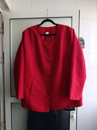 Americana Roja Talla 52