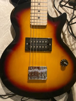 Guitarra Eléctrica Infantil Sunburst