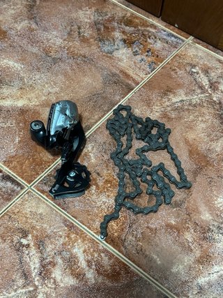 Cambio Trasero Shimano Acera y Cadena
