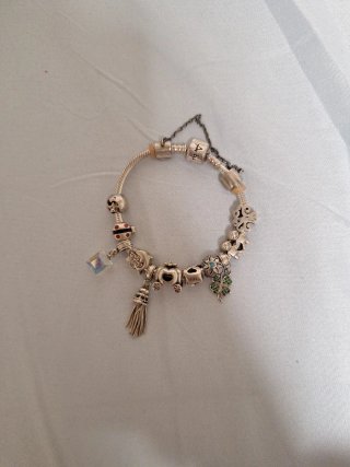 Pulsera A tu lado con Charms y plata