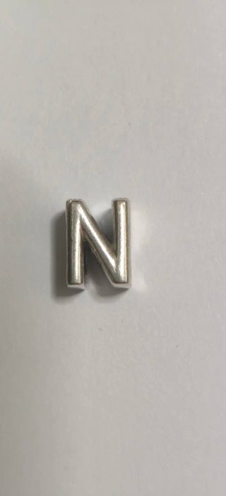Charm Pandora Letra N Plata de Ley
